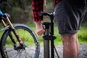 Delavniška črpalka Blackburn  Chamber Tubeless Floor Pump