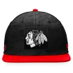 Moška kapa s ščitnikom Fanatics Authentic Pro Game &amp; Train Snapback Authentic Pro Game & Train Snapback Chicago Blackhawks